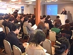 会場には多くの人が訪れた