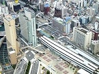 桜木町駅周辺を見下ろす