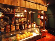 広島にカレーが名物の飲食店「カレー＆バー外国」－横川シネマ前に開く