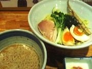 月替わり新ラーメン提供の市谷「麺や庄の」、5月は「マグロ」がテーマ