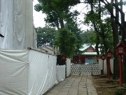 神楽坂・赤城神社がマンション型の神社へ－建物内にギャラリーも