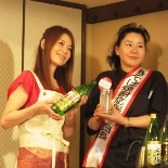 「本格そば焼酎応援団」発足－神楽坂での試飲会に青田典子さんも