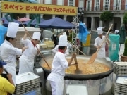 志摩スペイン村に直径3メートルの巨大パエリャ－最大600人前