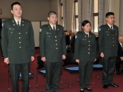 陸上自衛隊明野駐屯地で成人式－ヘリコプターのパイロット目指す新成人