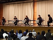 千葉ロッテマリーンズ3選手がトークショー、FCイベントに千人