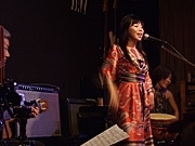 シンガーソングライター･高良結香さん、石垣で初ライブ－CD発売記念で