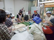 地域活動支援センターで「カーサムーチー作り体験」実施－参加呼びかけ