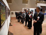 八重山の美術界をリードする「石垣博孝絵画展」－17日まで開催中
