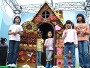 高さ2メートルの「お菓子の家」登場－自由が丘のスイーツイベントで