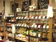 輸入食品・雑貨専門店「DeLi」－自由が丘トレインチに出店
