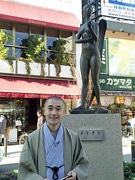 自由が丘で地元出身の古今亭菊六さんが落語会－28人抜きで来秋真打ちに