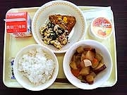 加賀野菜を使った小・中学生考案の献立が給食に－食育の一環で