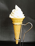 溶けないソフトの次は「ホットなソフトクリーム」－金沢の食品開発会社が開発