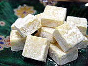白い生チョコ「おしょうゆショコラ」－金沢・大野のしょうゆ蔵が販売開始