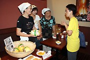 学生が限定アンテナショップ－近江町いちば館で能登島の特産品販売
