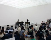 「建物そのものを楽しんで」－金沢21世紀美術館・空っぽの展示室でコンサート