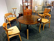 石川の木工家具職人10人が作品展－金沢・しいのき迎賓館で