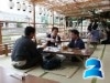 茶屋街の障子戸が灯籠に