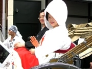 祇園祭で初となる「鉾前結婚式」－保存会メンバーの門出を祝福