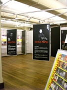 京都国際マンガミュージアムで「ジーニアス・パーティ」展