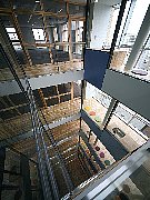 京都の街に新しい提案－外壁に木材を使用したオフィスビル開業