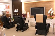 ファイテン、烏丸に女性専用サロン－チタン浴チェアなど最新機器そろえる