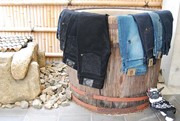 京都紋付「京黒染めデニム」に限定品－デザイナー田垣繁晴さんとコラボ