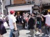きみまろさんが一日店長に－寺町・和モダンスイーツ店「綾小路」