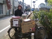 ジブリ前の自転車移動販売のワッフル店、西公園でも販売開始