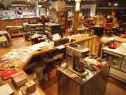 吉祥寺にカフェ雑貨複合店「グラン キオスク」－VIC、事務所・倉庫兼ね開業