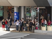 新型インフルエンザ流行で神戸経済に不安－市内ホテルでキャンセル相次ぐ