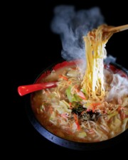 京橋にちゃんぽん麺専門店－「長崎のんとは違います」
