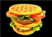 ブラジル料理店、「京橋バーガー」をメニューに－京橋名物目指す