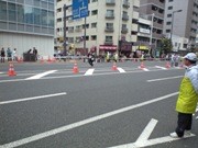 第1回大阪マラソン－京橋でもラストランナーまで声援