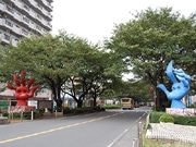 岡本太郎作品の修繕呼びかける－相模原西門商店街でイベント