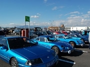 フランス車300台が集合－カルフール南町田でオーナーミーティング
