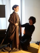 モノトーン着物と彫刻作品のコラボ企画展－松本のギャラリーで