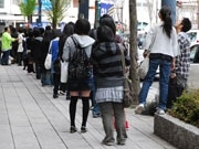 松本駅前に「アニメイト」－開店前にはファン200人の列
