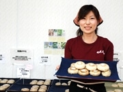 松本・奈良井川沿いにおやき専門店「旬菜花」－旬の素材にこだわり