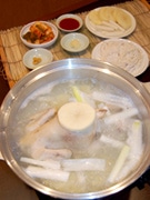 松本の韓国料理「やんちゃ坊」に新メニュー、鶏をまるごと煮る家庭料理
