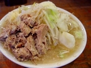 ラーメン「凌駕」豊科店、「麺とび六方」の姉妹店としてリニューアル