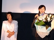 松本出身の滝沢沙織さんが舞台あいさつ－映画「フライング☆ラビッツ」