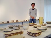 松本のギャラリーで笠間焼伝統工芸士の陶器展－テキスタイルからヒントも