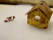 松本のギャラリーカフェでクリスマス展－動植物のアクセやオブジェなど