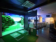 松本駅前にエリア初のゴルフバー－ゴルフコンパの開催も