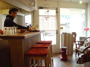 松本にジャム専門店「モモカフェ」－母親が営む織物糸専門店跡に出店
