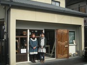 松山のハンドメード雑貨店「チロル」が移転－自宅ガレージ改装し出店
