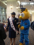 名古屋の人気タレントが一日署長、高島屋を巡回