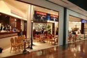 サカキリゾート、「スパイラルタワーズ」内に2店舗同時出店－新業態も