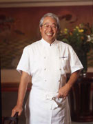 キハチ総料理長・熊谷喜八さんが腕を振るう賞味会－自らキッチンに